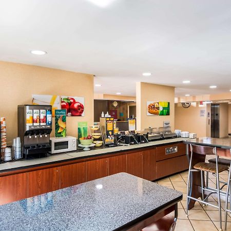 Quality Inn Chester - South Richmond Esterno foto
