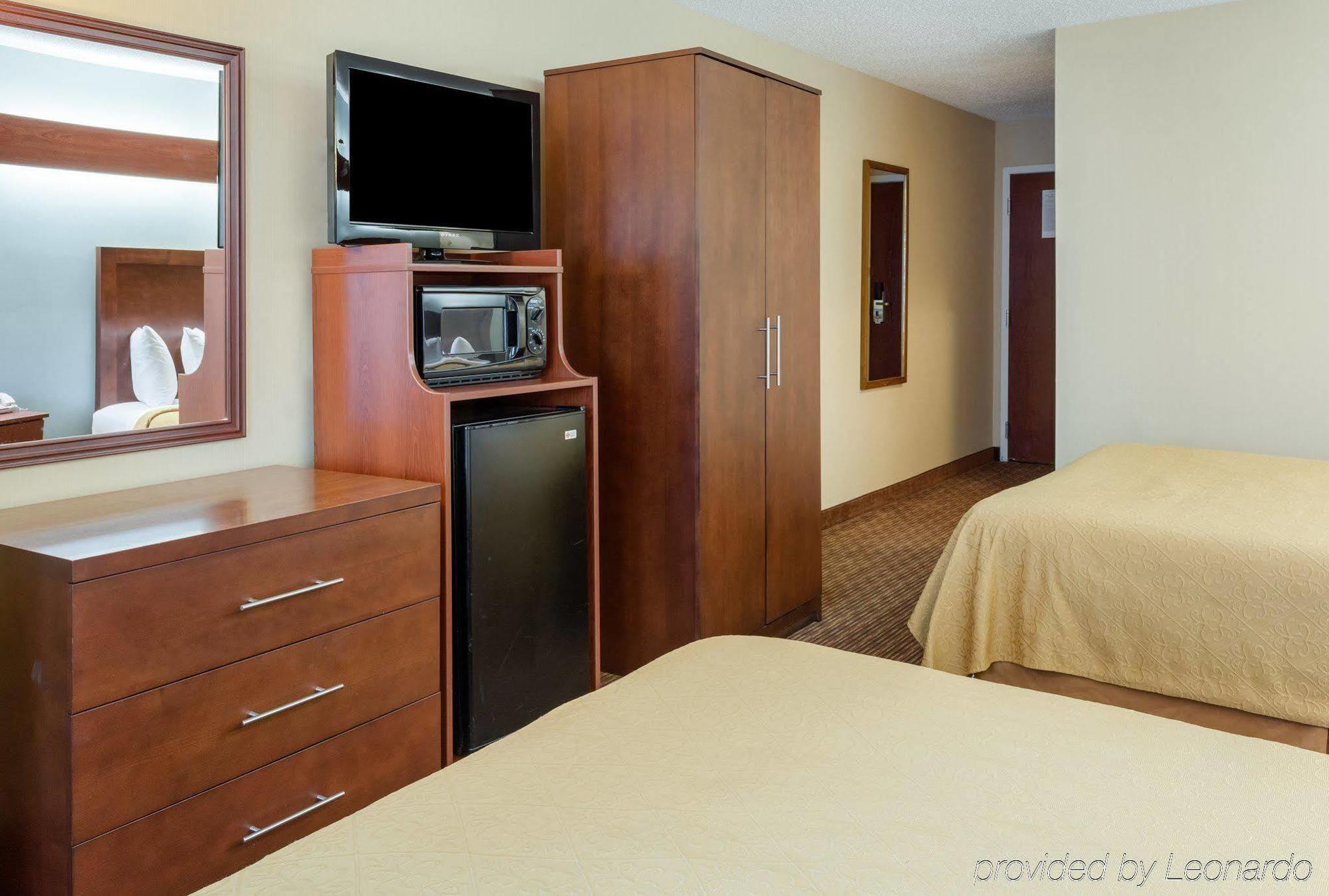 Quality Inn Chester - South Richmond Esterno foto