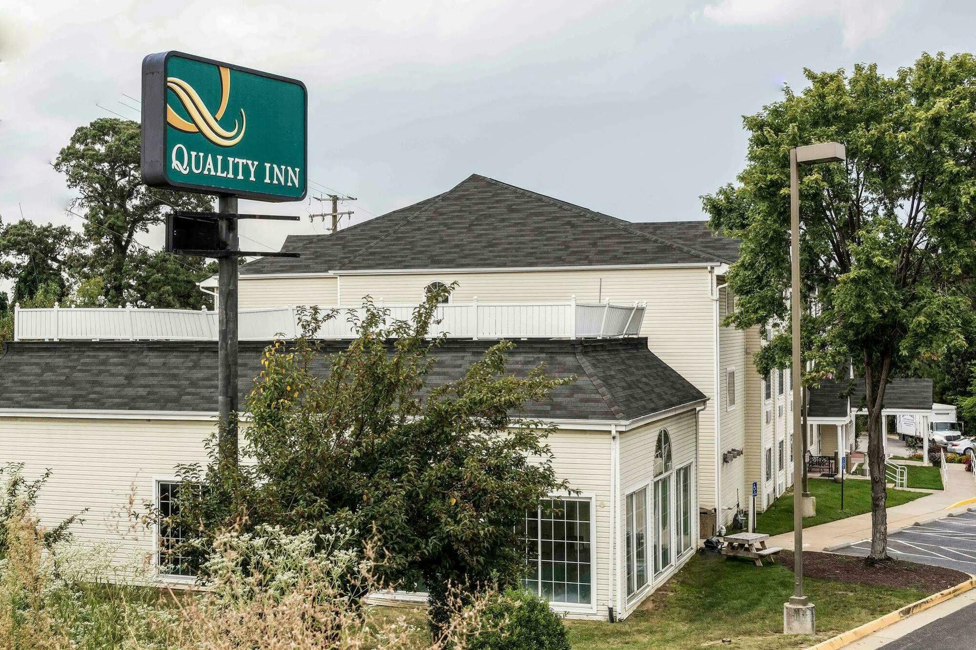 Quality Inn Chester - South Richmond Esterno foto