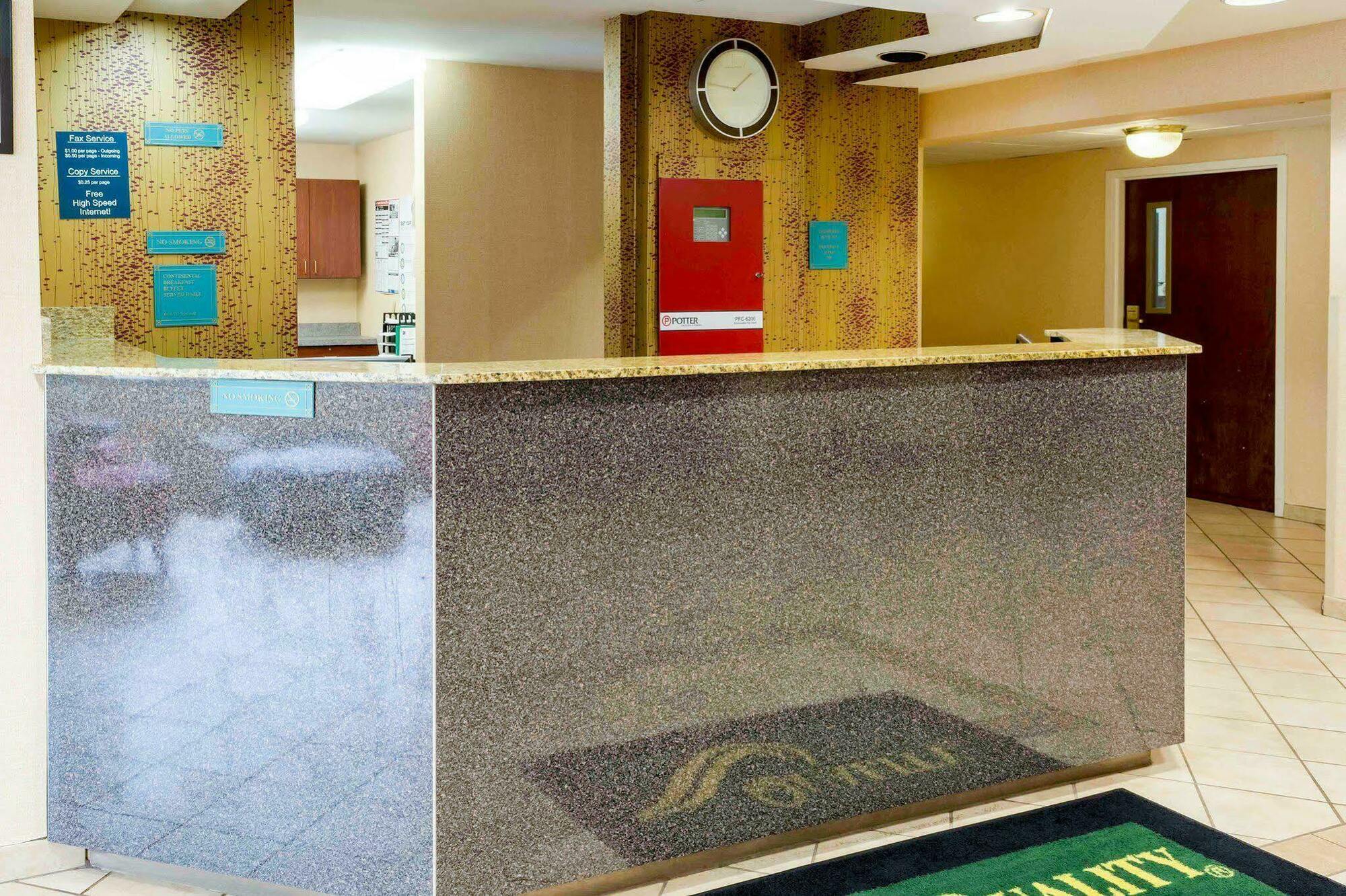 Quality Inn Chester - South Richmond Esterno foto