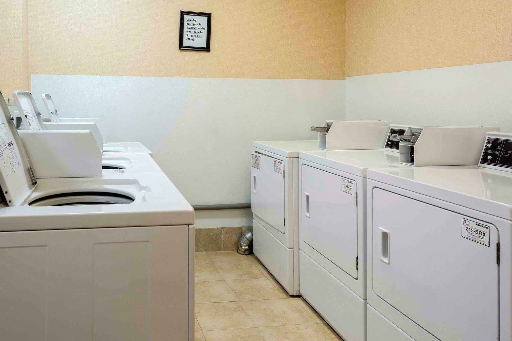 Quality Inn Chester - South Richmond Esterno foto